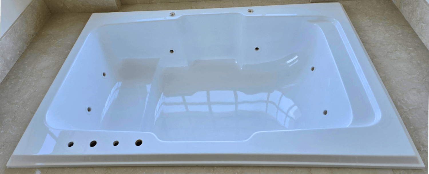 Bathtub reglazing and refinishing service in Burbank CA